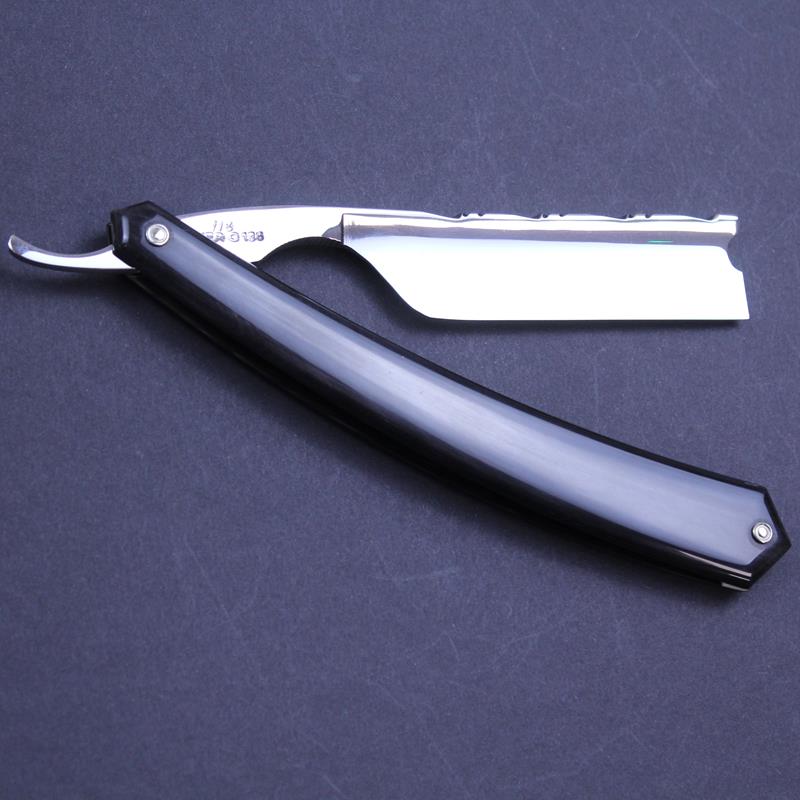 TI 7/8 Black Horn Chevron Spine Hook Nose Fox & Rooster Razor - Image 2