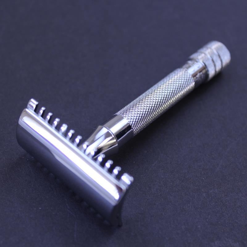 Merkur 15C Classic DE Safety Razor - Image 2
