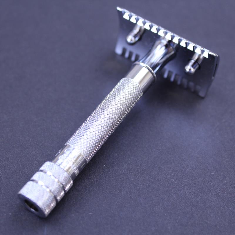 Merkur 15C Classic DE Safety Razor - Image 3