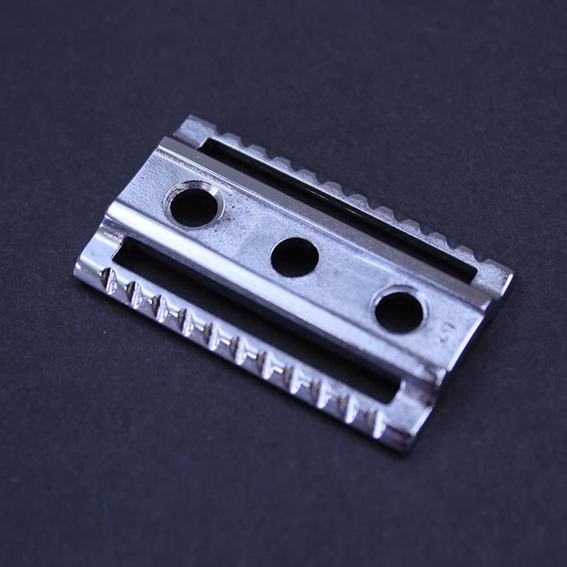 Merkur Travel Razor Closed Comb 933CL - Image 5