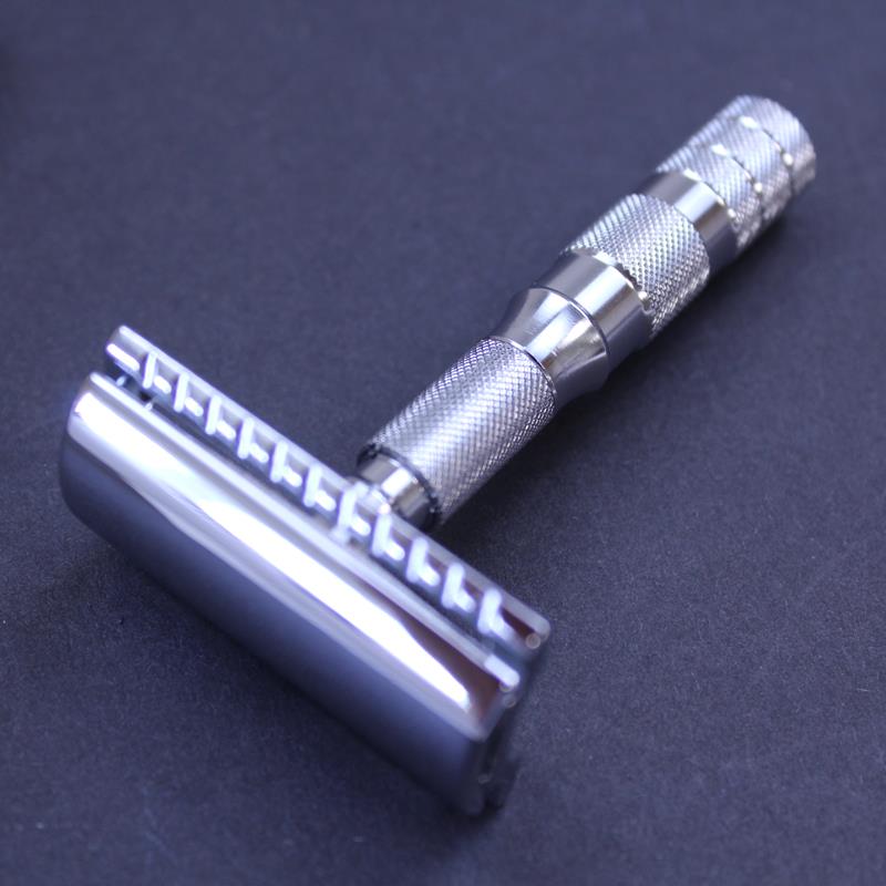 Merkur Travel Razor Closed Comb 933CL