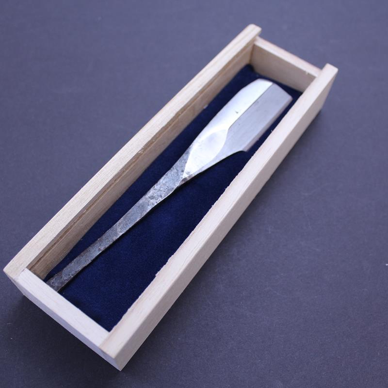 Kamisori Henkotsu "Iyademo Kireru” 8/8