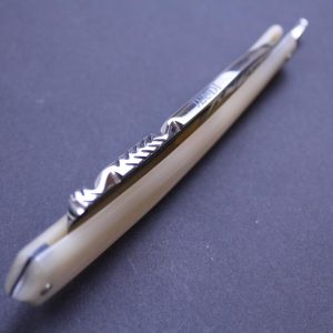 Pre-Owned Bijou de France Jeudi Blonde Horn