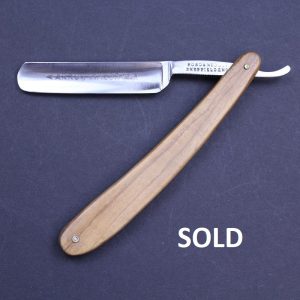 Vintage 5/8 Ford & Medley Arrow Razor