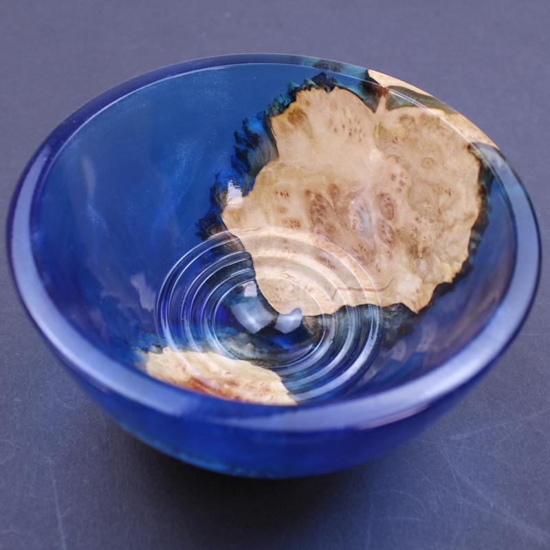 Burl Wood Indigo Blue Shave Bowl and Silvertip Badger Brush - Image 3
