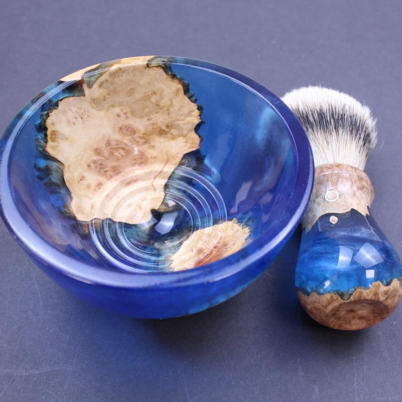 Burl Wood Indigo Blue Shave Bowl and Silvertip Badger Brush - Image 6
