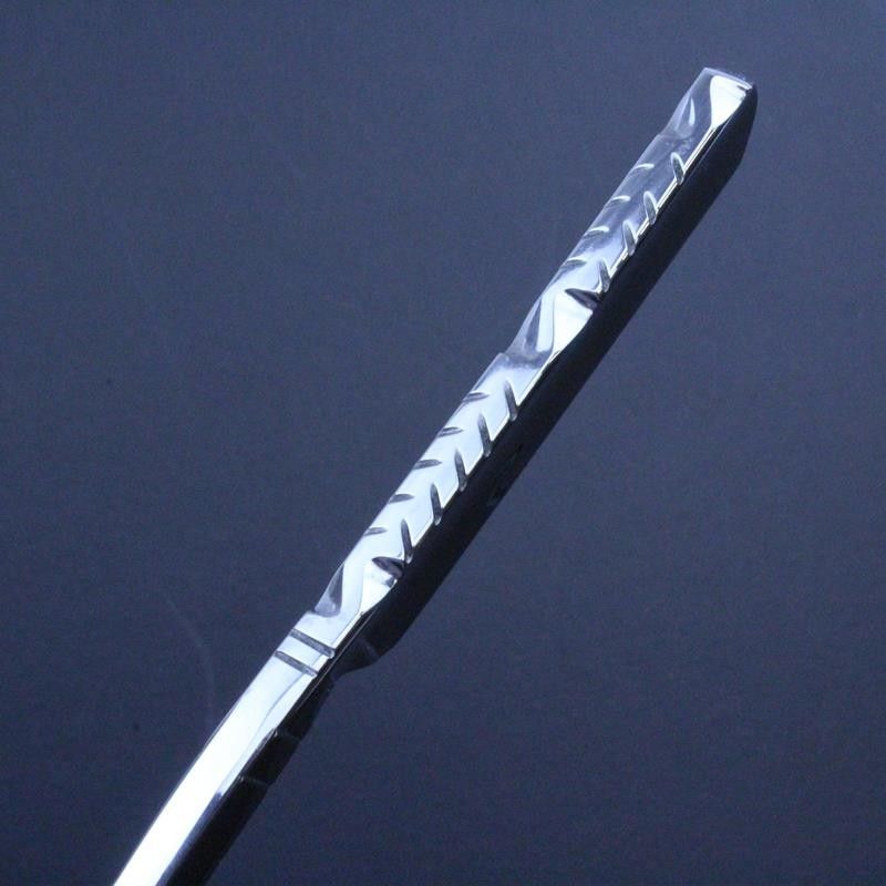 TI 5/8 Eagle Mark Rams Horn Razor With Wheatfield Spine