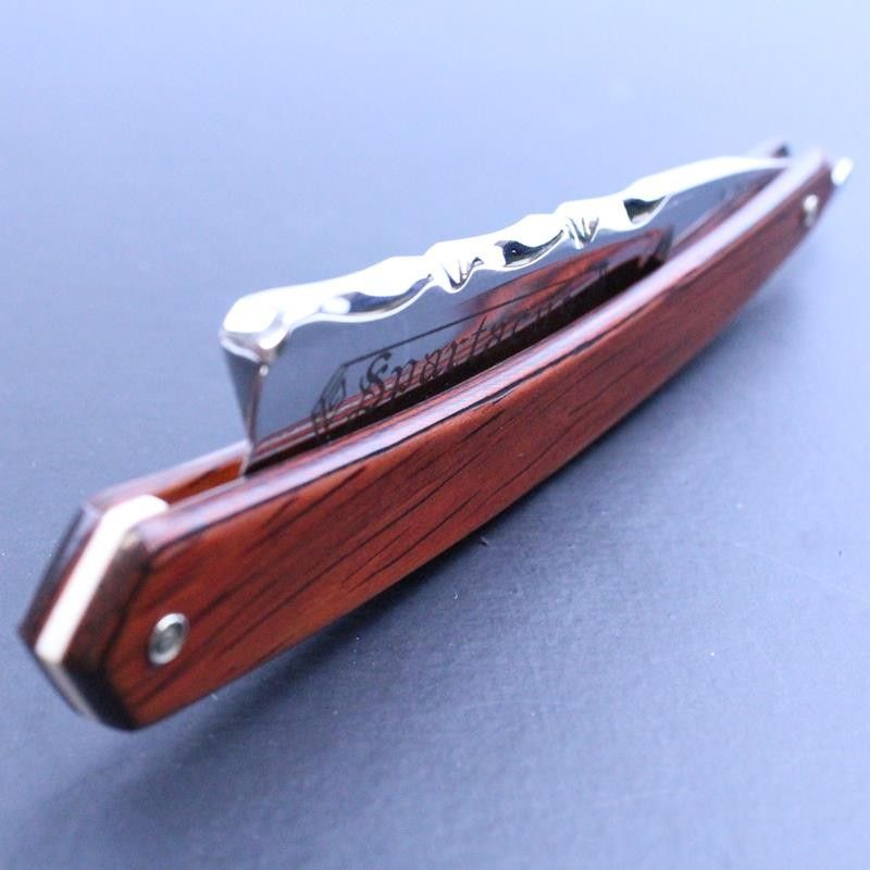 TI 6/8 Red Stamina Hook Nose Razor with an historic Festonne Spine