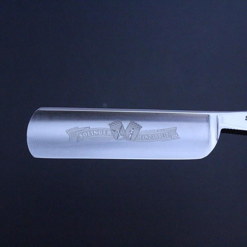 Ralf Aust 6/8 Razor with African Blackwood scales Ralf Aust - 8