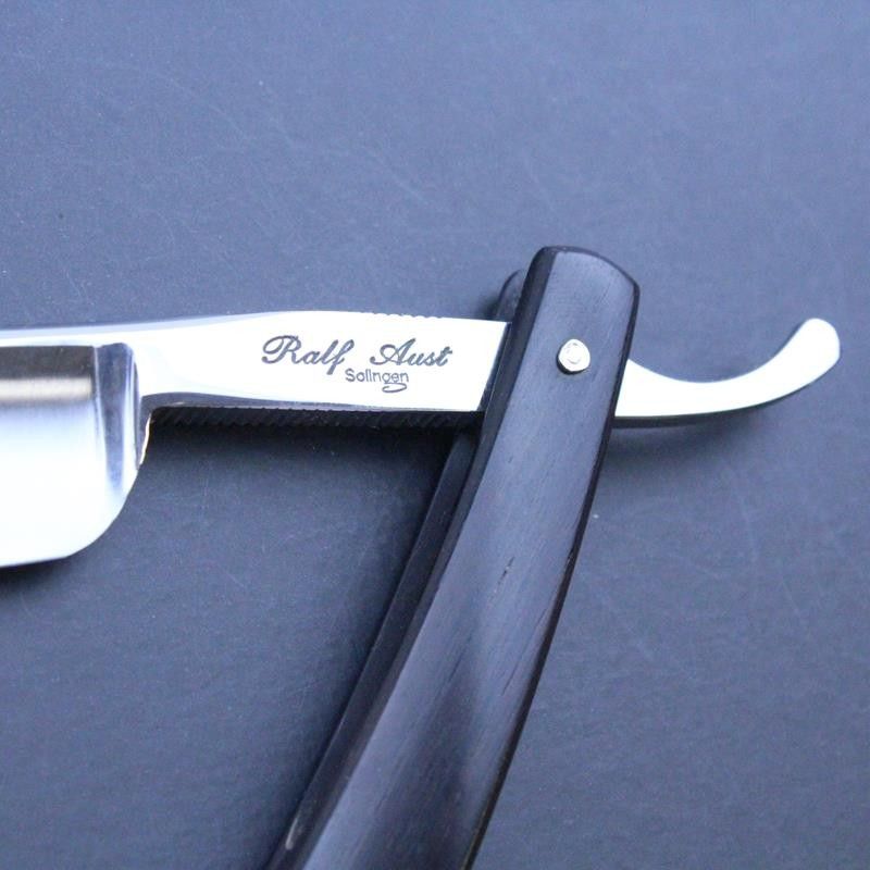 Ralf Aust African Blackwood Razor