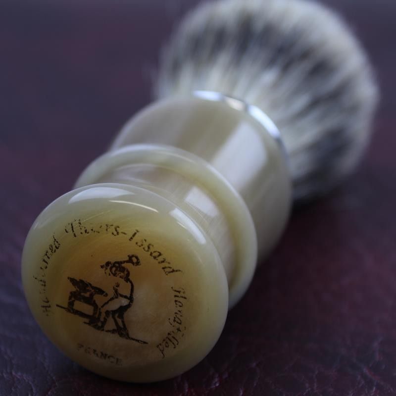 TI Super Badger/Boar Blonde Horn Shave Brush