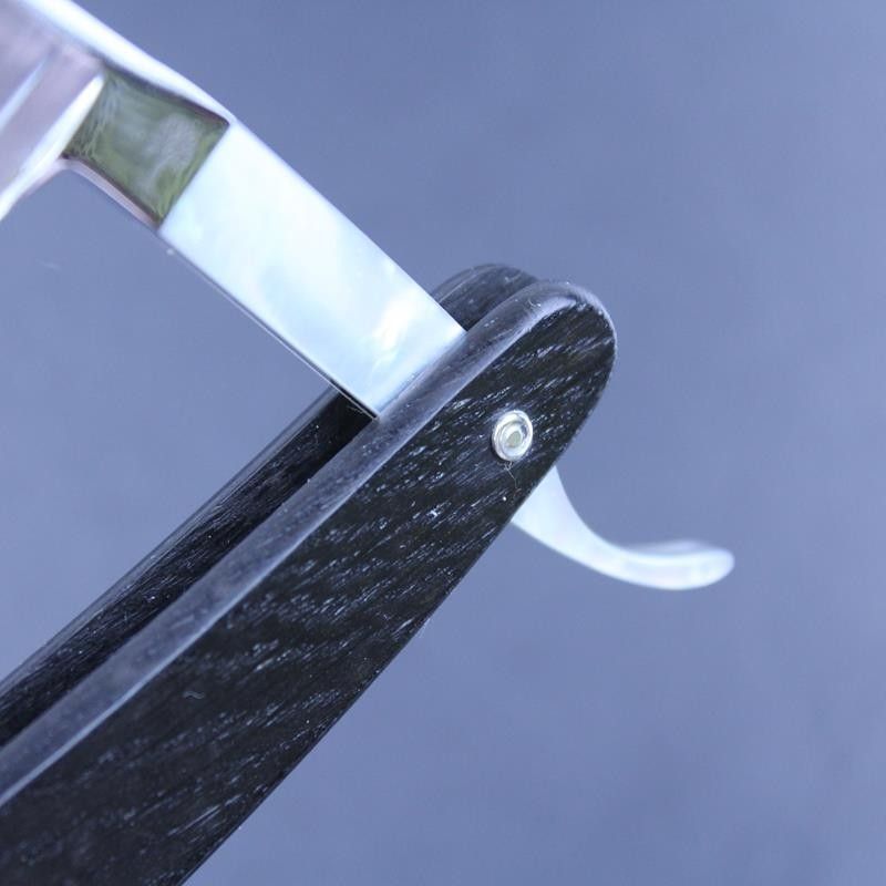 Boker 6/8 Pearl Tang Razor