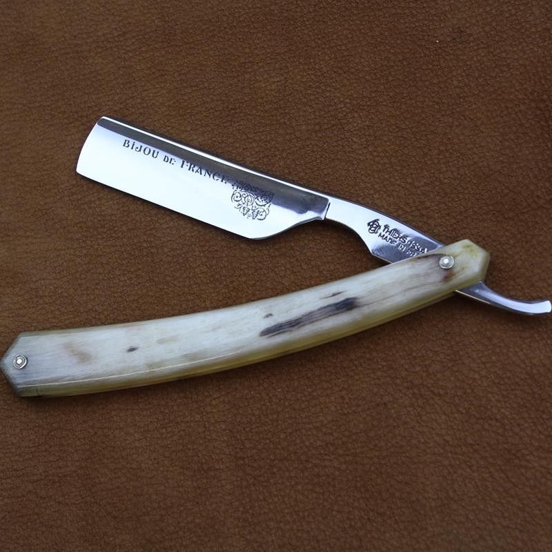 TI 5/8 Razor with Bijou de France Mark and Ram's Horn Scales