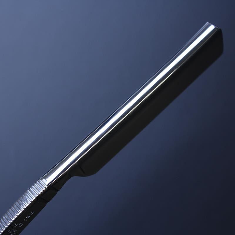 TI 5/8 Fox and Rooster Razor with Ebony Scales