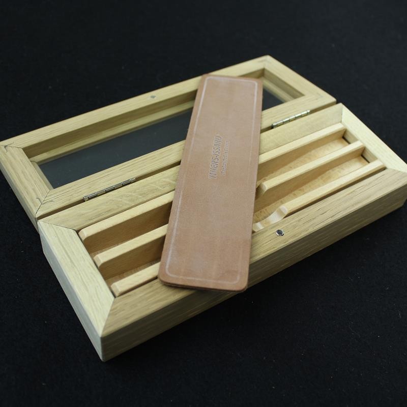 TI Deluxe Oak Display Box for 2 Razors