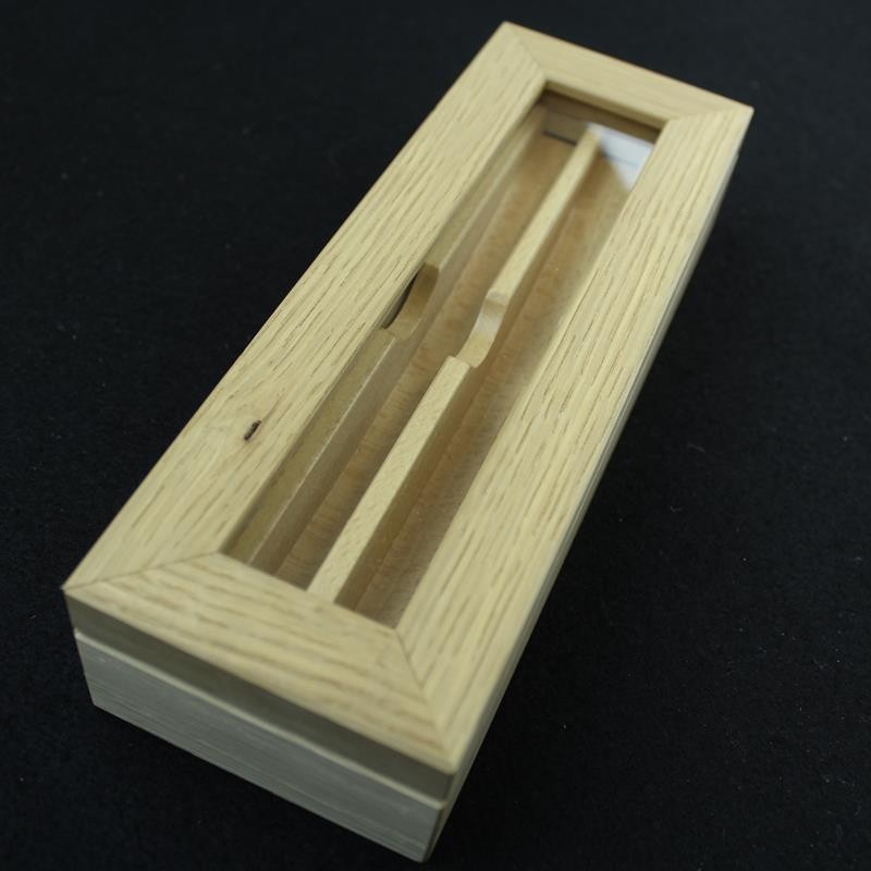 TI Deluxe Oak Glass Top Display Box for 2 Razors