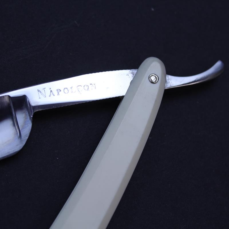Ragg Vintage 6/8 Napoleon Razor
