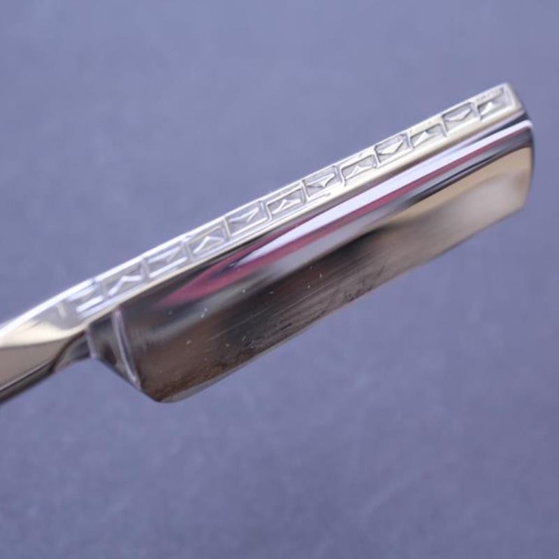 TI Rams Horn 6/8 Razor With Historic Pyramid Design